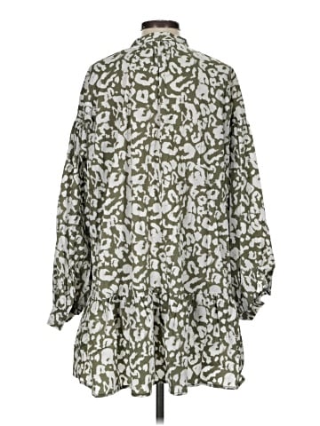 Elizabeth and James Casual Dress (view 2)