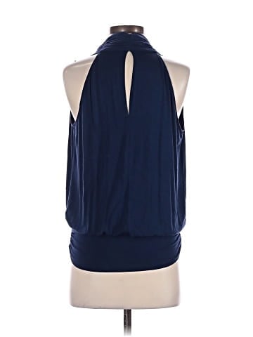 Amour Vert Sleeveless Blouse (view 2)