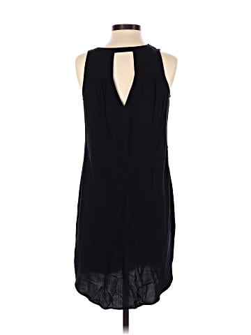 Old Navy Casual Dress (view 2)