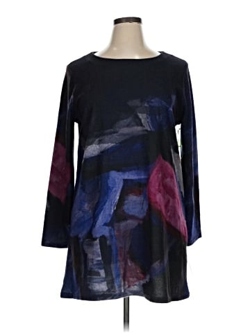 Trisha Tyler Casual Dress (view 1)