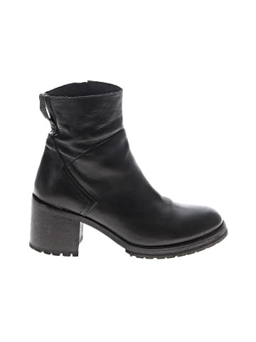 Moma Ankle Boots (view 1)
