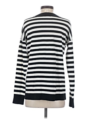 Gap Pullover Sweater (view 2)