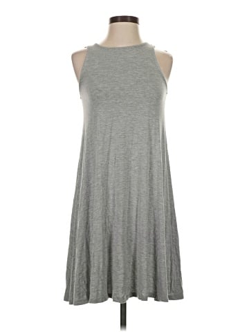 Old Navy Casual Dress (view 1)