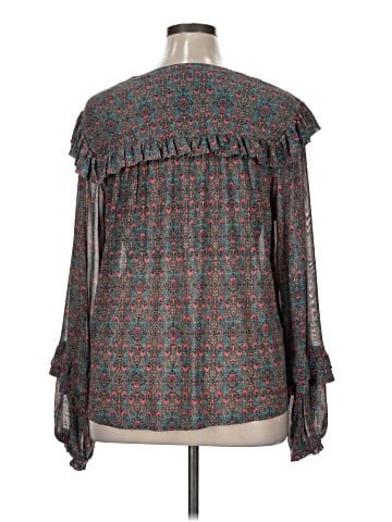 Scoop Long Sleeve Blouse (view 2)
