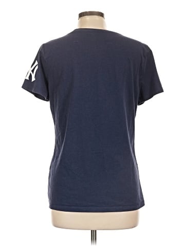 Nike Short Sleeve T-Shirt (view 2)