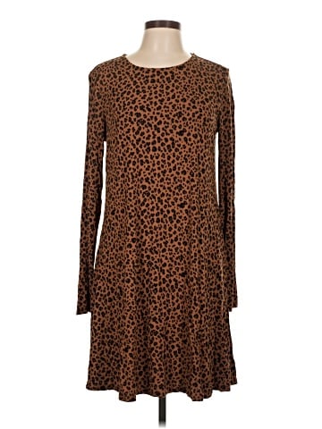 Old Navy Casual Dress (view 1)