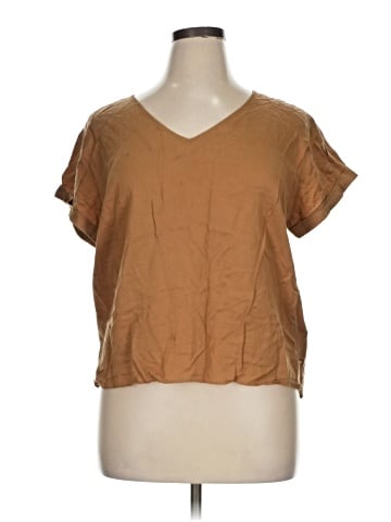 Worthington Short Sleeve Top (view 1)