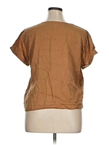 Worthington Short Sleeve Top (view 2)