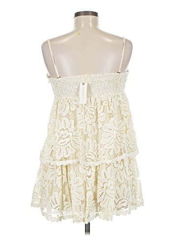 Maeve by Anthropologie Cocktail Dress (view 2)