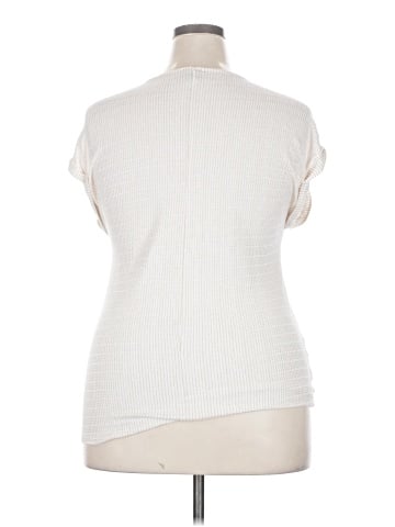 W5 Short Sleeve Top (view 2)