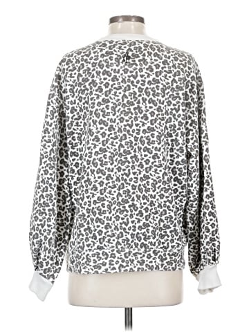 Abercrombie & Fitch Pullover Sweater (view 2)