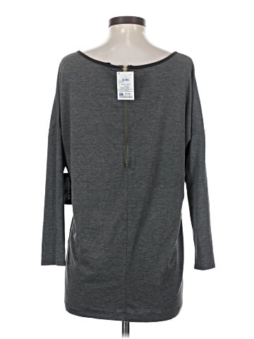 Allie & Rob 3/4 Sleeve Top (view 2)