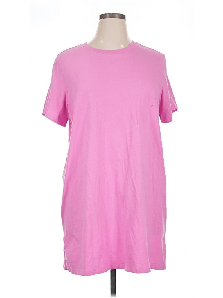 Pre-owned Old Navy Short Sleeve T-shirt In Pink