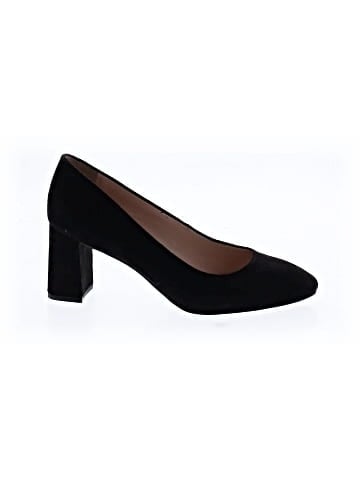 Kelly & Katie Heels (view 1)