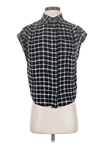 Japna Sleeveless Button-Down Shirt (view 1)