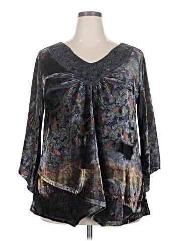 Unity 3/4 Sleeve Blouse (view 1)