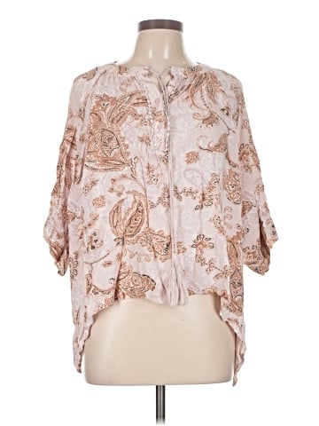 Everleigh 3/4 Sleeve Blouse (view 1)