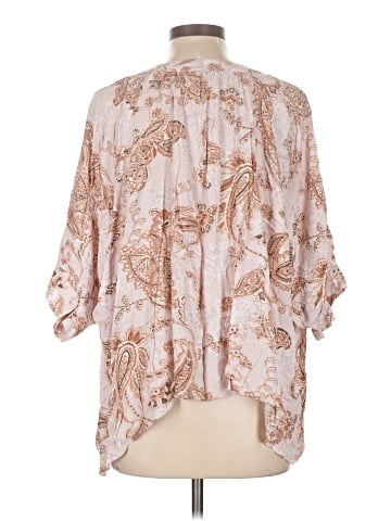 Everleigh 3/4 Sleeve Blouse (view 2)
