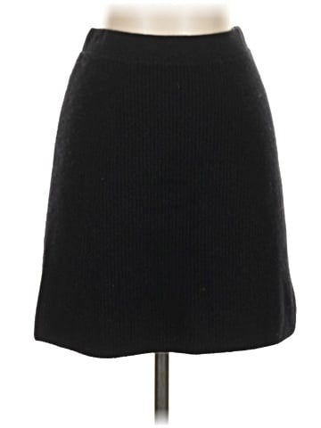 Uniqlo Casual Skirt (view 1)