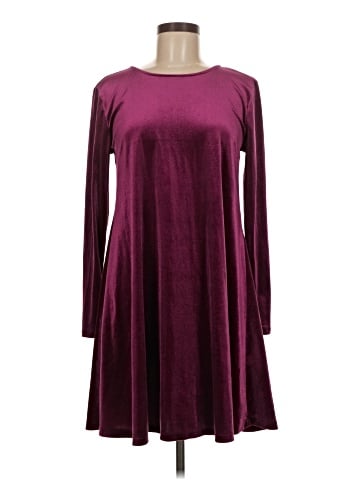 Old Navy Casual Dress (view 1)