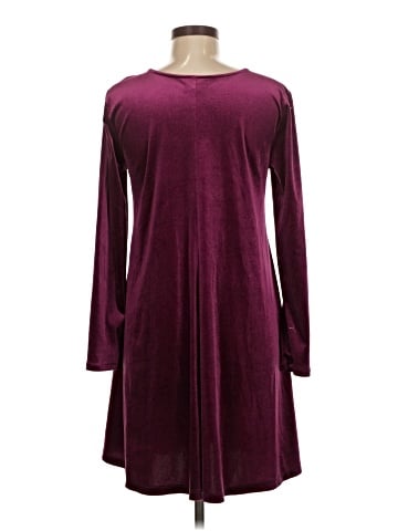 Old Navy Casual Dress (view 2)