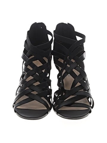 Liz Claiborne Sandals (view 2)