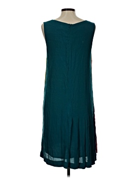 HD in Paris Premium Clothing On Sale Up To 90% Off Retail | ThredUp