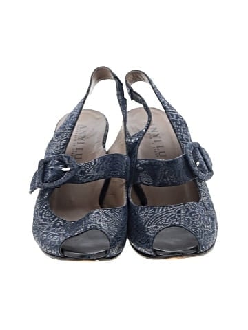 Anyi Lu Heels - back