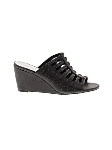 London Fog Wedges (view 1)