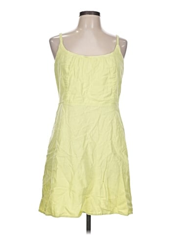 Old Navy Casual Dress (view 1)