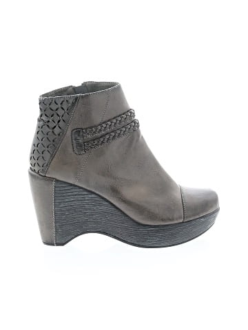 JBU Ankle Boots (view 1)
