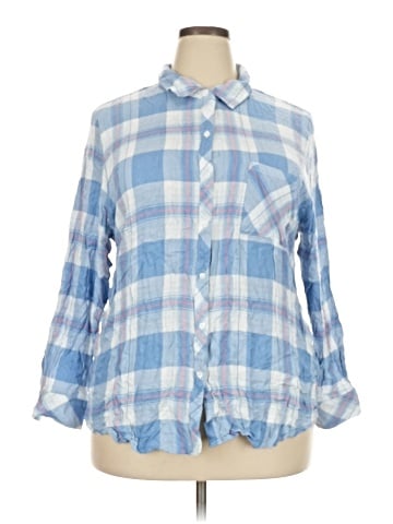 Well Worn 3/4 Sleeve Button-Down Shirt (view 1)
