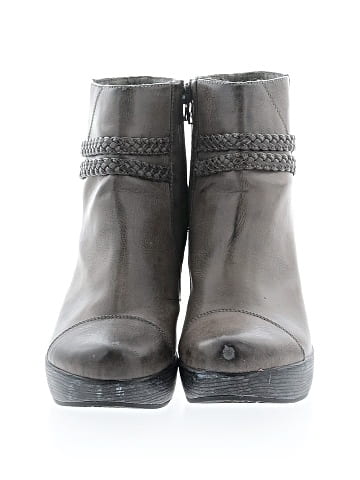 JBU Ankle Boots (view 2)