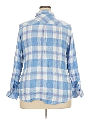 Well Worn 3/4 Sleeve Button-Down Shirt (view 2)
