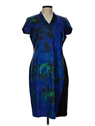 Elie Tahari Casual Dress (view 1)