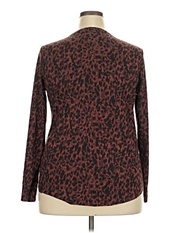 Essentials Long Sleeve T-Shirt (view 2)