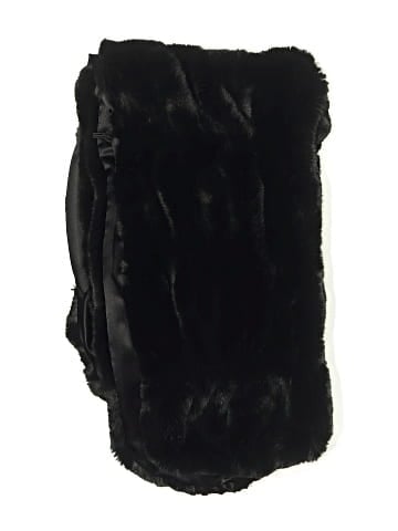 Donna Salyers' Fabulous Furs Scarf (view 2)