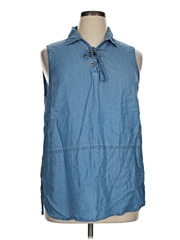 Jones New York Signature Sleeveless Button-Down Shirt (view 1)