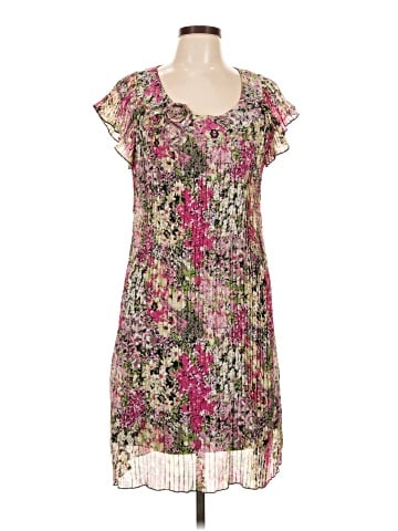 Karin Stevens Casual Dress (view 1)