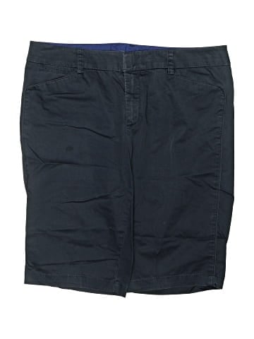 Vince. Cargo Shorts (view 1)