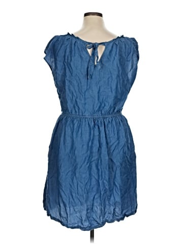 LC Lauren Conrad Casual Dress (view 2)