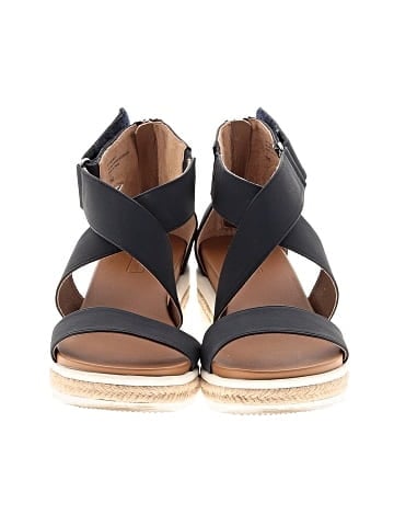 Adrienne Vittadini Wedges (view 2)