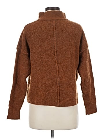 Universal Thread Turtleneck Sweater (view 2)