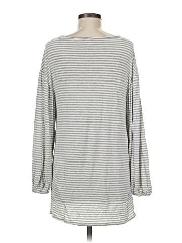 Isabel Maternity Long Sleeve T-Shirt (view 2)