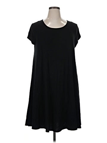 Karen Kane Casual Dress (view 1)