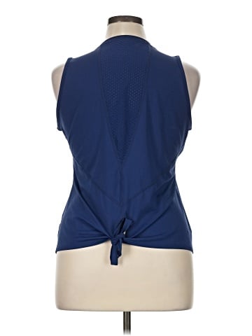 Lija Sleeveless Top (view 2)