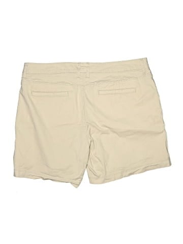 Lee Khaki Shorts (view 2)