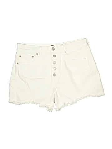 Gap Shorts (view 1)