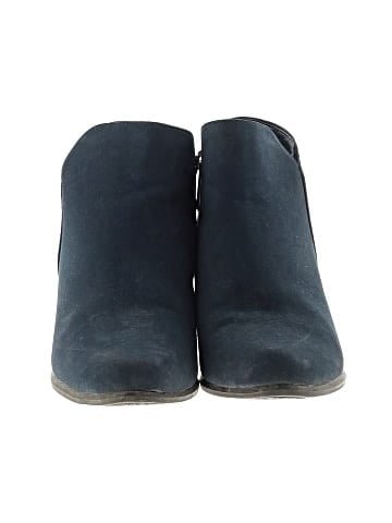 Daisy Fuentes Ankle Boots (view 2)