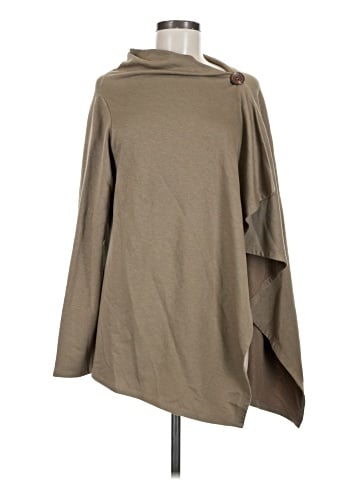 Bobeau Poncho (view 1)